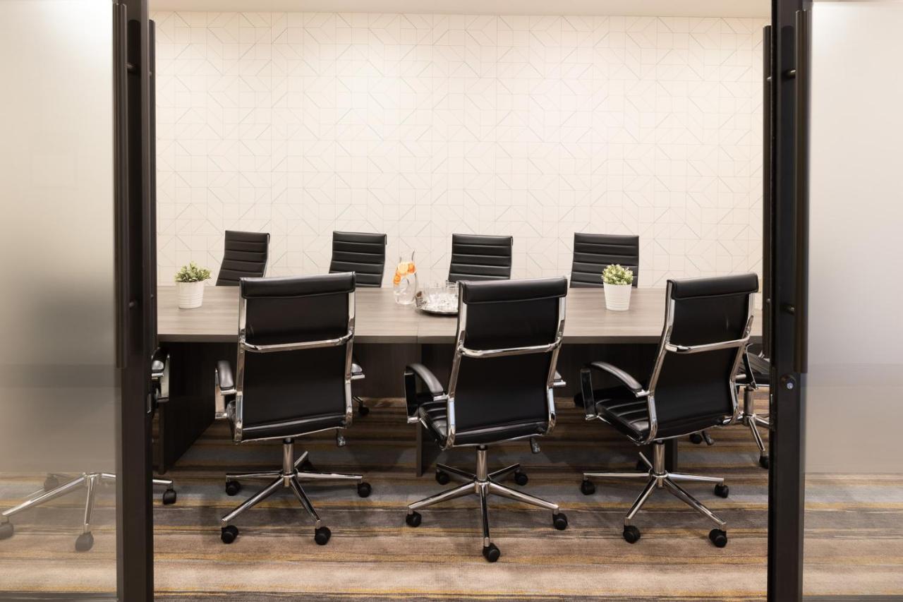 Holiday Inn Santa Ana-Orange County Airport By Ihg Ngoại thất bức ảnh
