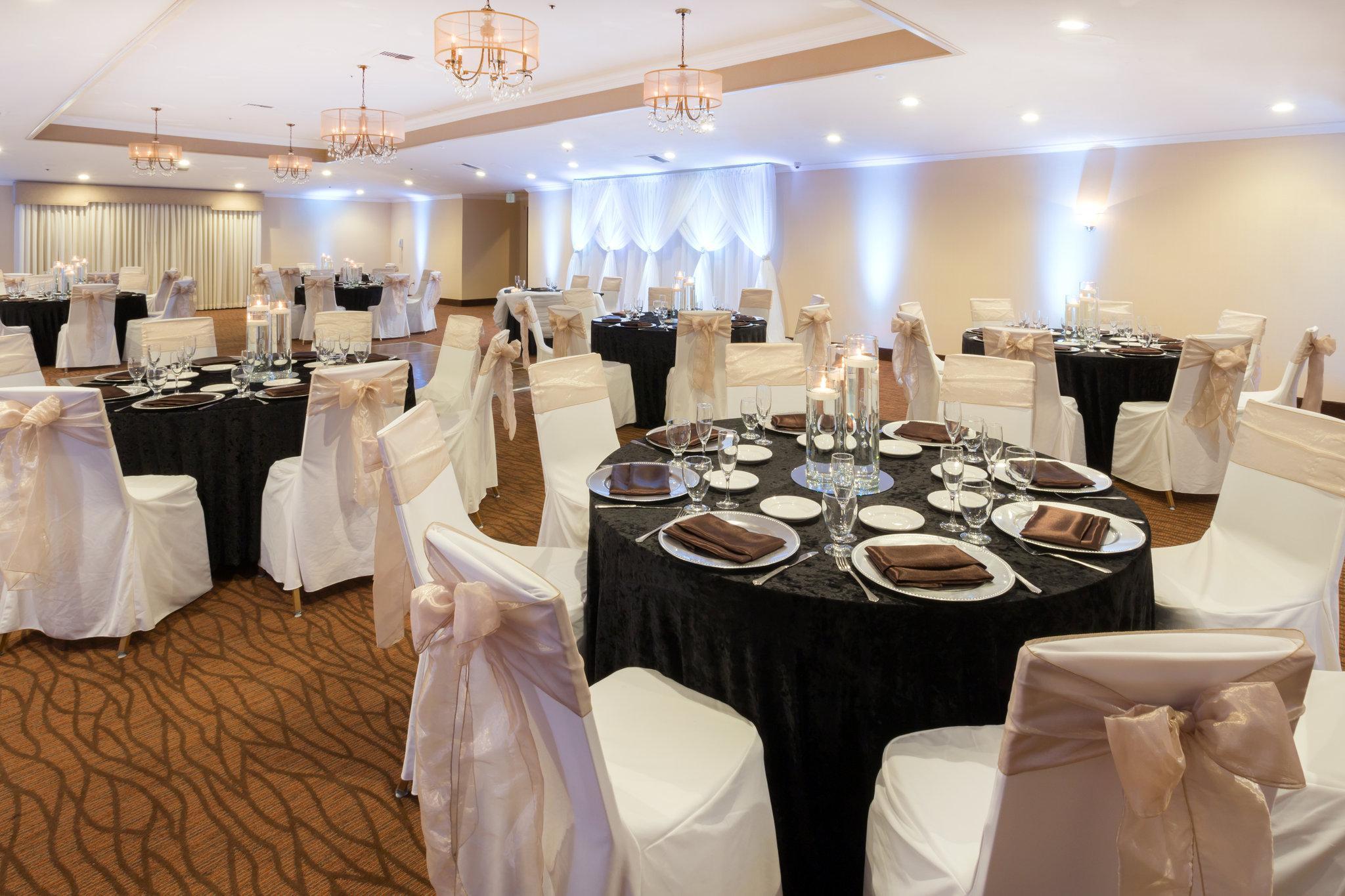Holiday Inn Santa Ana-Orange County Airport By Ihg Ngoại thất bức ảnh