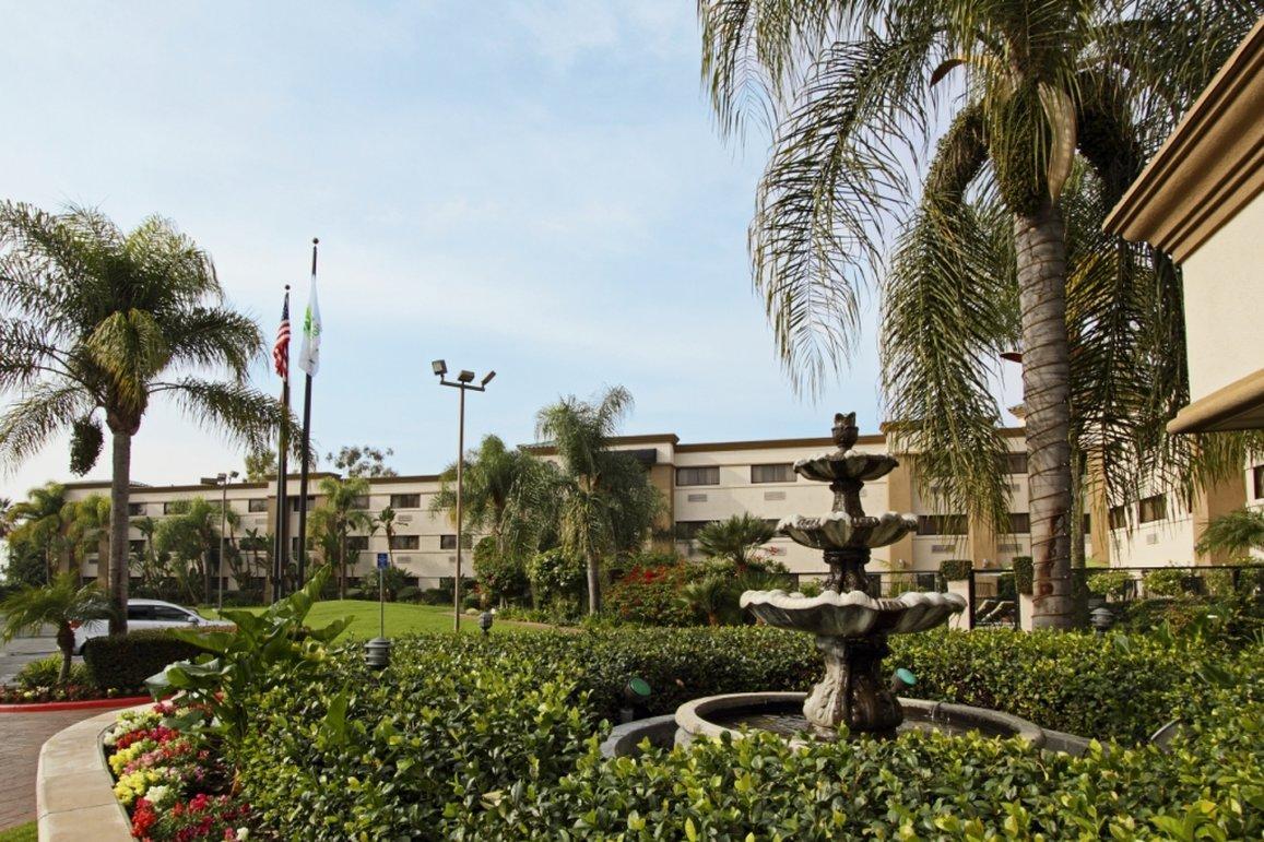 Holiday Inn Santa Ana-Orange County Airport By Ihg Ngoại thất bức ảnh