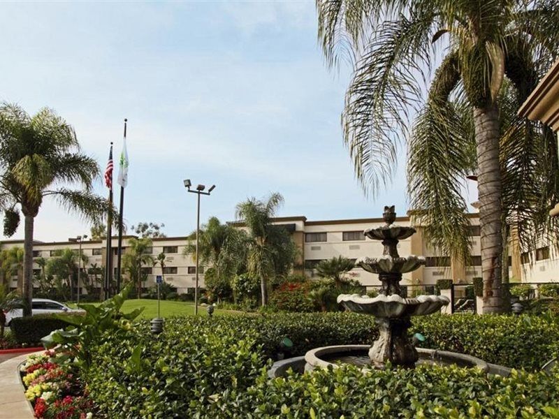 Holiday Inn Santa Ana-Orange County Airport By Ihg Ngoại thất bức ảnh